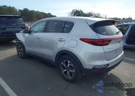 2020 Kia Sportage Lx z USA, uszkodzony, nr VIN KNDPM3AC3L7747083
